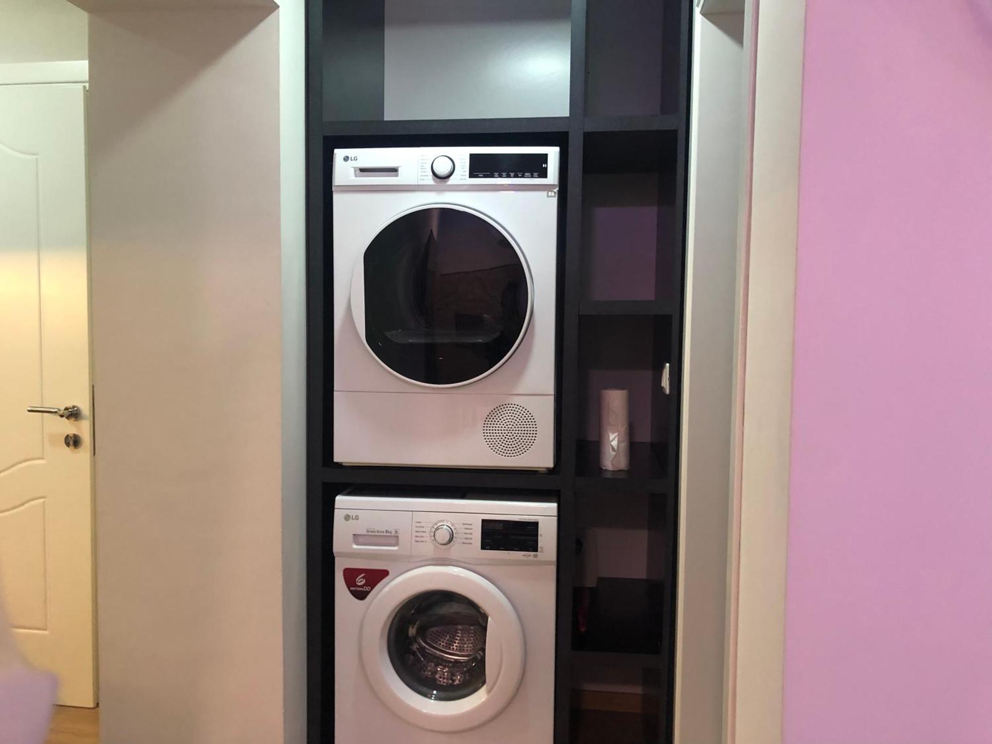 Deluxe Apartment In City Center Tirana Exterior foto